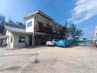 OYO 90799 Sharhan Residence - Pasir Puteh - 0