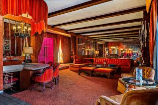 The Vibe - Palm Springs - 9