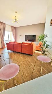 Luxury Yakout 1BR Apartment - Ra’s al-Chaima - 6