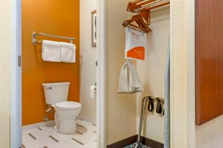 Comfort Inn & Suites Green Bay Stadium Area - Green Bay - 1