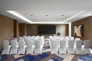 Holiday Inn & Suites Vientiane by IHG - Vientiane - 2