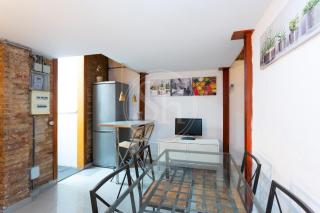 Apartamento cerca de la Sagrada Familia para 2 - 8