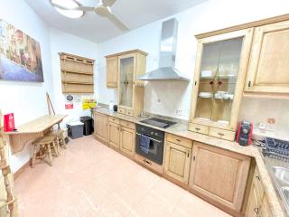 Charming Coastal Suite in Cosmopolitan Sliema - Sliema - 4
