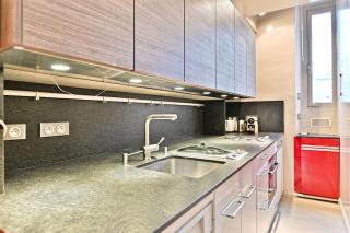 Chic appartement dans le prestigieux 7ème arrondissement - París - 1