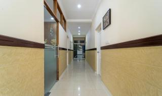 Treebo Thoduvas Star Plaza Cochin Airport - 7