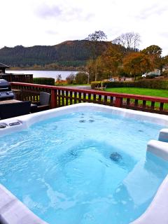 Lodge by the Lake - Lake District - Hot Tub - Bassenthwaite - 0