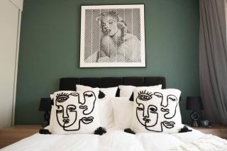 Modern Penthouse - 1