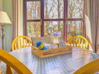Cosy & Characterful, Seaside Cottage, Dog Friendly - Worle - 6