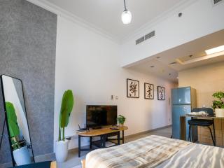 EasyGo- Comfy STU in Dubai Marina -Zum04 - Dubai - 5
