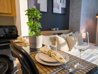 EasyGo- Comfy STU in Dubai Marina -Zum04 - Dubai - 1