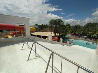 LACQUA dIROMA, MAIS PARQUE ACQUATICO COM PISCINA DE ONDAS - Caldas Novas - 2