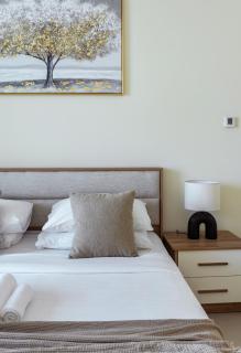 Classic Retreat in JBR with Private Beach Access - 8