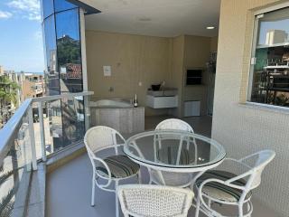 A17 - APARTAMENTO ALUGUEL DE TEMPORADA 03 SUÍTES PRÓXIMO AO MAR NO CENTRO DE BOMBINHAS - Bombinhas - 6