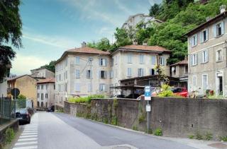RELAX HOUSE 7min in bus dal Lago - 2