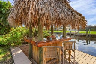 IMPECCABLE! - Amazing sunsets, Dock, Heated Pool - Sunsational Sunsets - Roelens - Cape Coral - 8