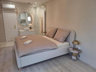 Apartmán pod hradom - Bratislava - 0