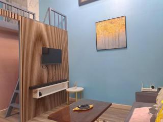 Entire Loft House Patio & Garden, Belle's Homestay - 4