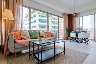 Chic Centric 1BR Apt, King Bed - Los Prados - 4