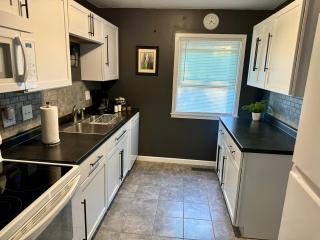 Sunflower House - Salina - 2