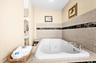 Best Western Merry Manor Inn - South Portland - 1