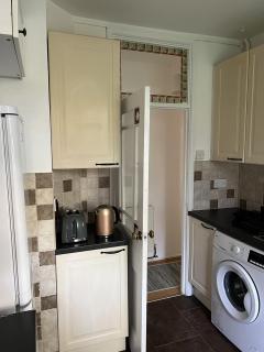 Cosy 5 Bed Apartment in Highgate - 5