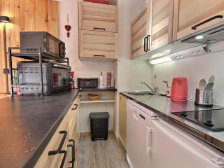 Studio divisible 4 pers, pied des pistes avec balcon - FR-1-455-250 - 3