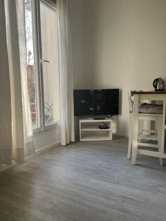 Studio 30 m2 à Eaubonne avec parking privé à 25 min de Paris - Eaubonne - 3