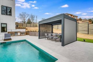 Serenity Estates 5BR Modern Retreat - College Park - 1