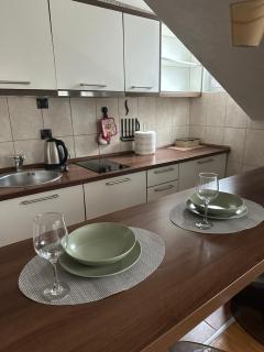 TRIANGLE CITY Apartment 1 - 2