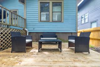 1920s Bungalow with King bed WIFI Fenced backyard - Atlanta - 8