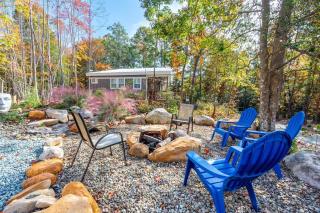 Two Tree Houses - Galaxy & Full Bloom - Pittsboro - 9