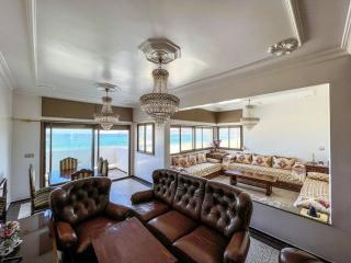 Cozy 3-bedroom Apartment With Frontal Ocean-view - Tanger - 9