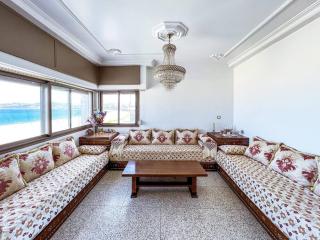 Cozy 3-bedroom Apartment With Frontal Ocean-view - Tanger - 8