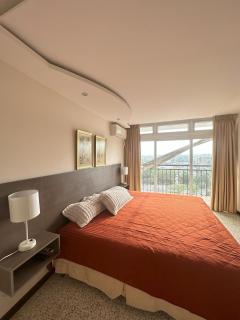 Apartment 3 Rooms, Spacious, Amazing Views, Parking - 2