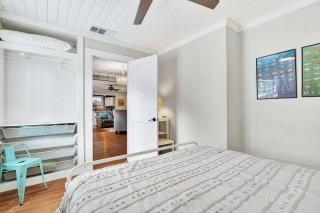 Little Blue Beach House - Tybee Island - 2