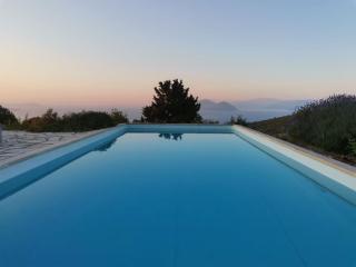 Urania Luxury Villa Geofos - 4