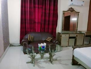Hotel Royal 7 - Lahore - 9