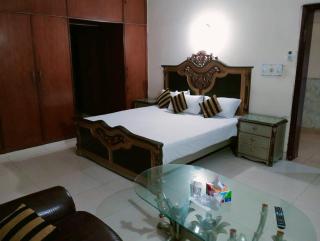 Hotel Royal 7 - Lahore - 7