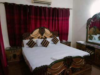 Hotel Royal 7 - Lahore - 1