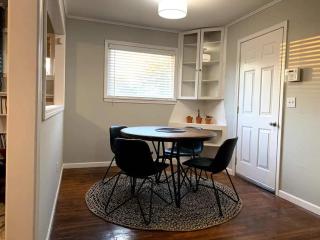 Rose District Willow House By Tulsa Getaways - Broken Arrow - 4