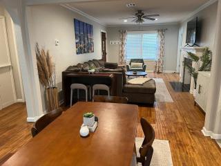 Rt 66 Fairgrounds Retreat By Tulsa Getaways - Tulsa - 8