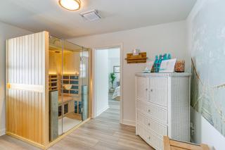 5 Mi to Vero Beach Vintage Home with Sauna and Grill! - Vero Beach - 8