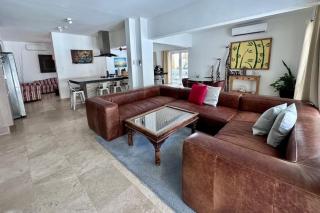 Palm Beach 6 bedroom Villa with Private Pool behind Marriott - Palm-Eagle Beach - 6