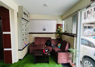 Marvel Comforts Near Fortis Hospital, Bannerghatta Road - Bangalore - 2