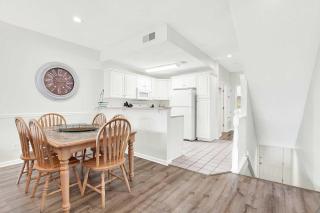 Beach Point Villas Unit E - Tybee Island - 6