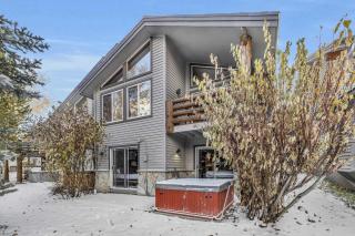 Central Park City Getaway with Private Hot Tub - Park City - 6