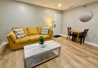 Aksarben Gem near UNO - 2