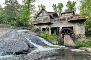 Lay Lodge at Falling Water Resort - 7