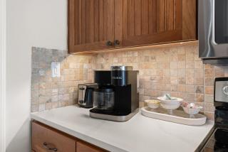 Pier Pointe #305 - 100 Floyd Street, Unit 305 - King City - 1