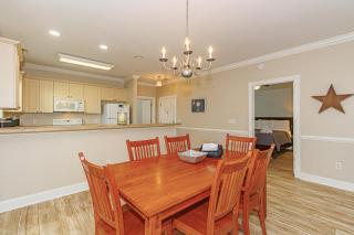 Ground Floor 3 Bedroom Condo! Magnolia Pointe 105! Sleeps 6 guests - Myrtle Beach - 1